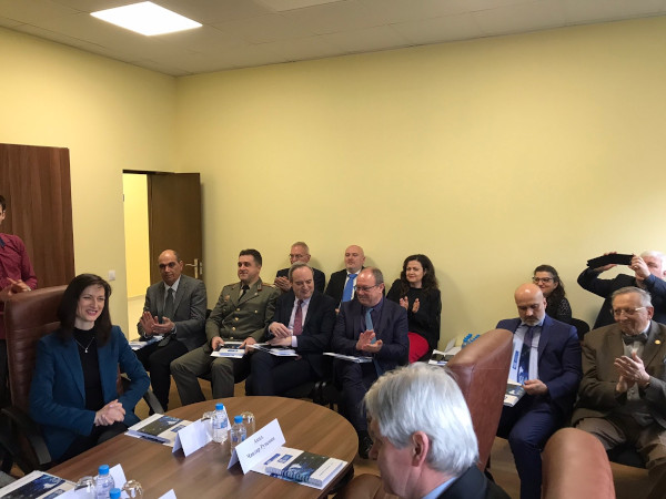 Еврокомисар Мария Габриел посети Център по компетентност КВАЗАР-3