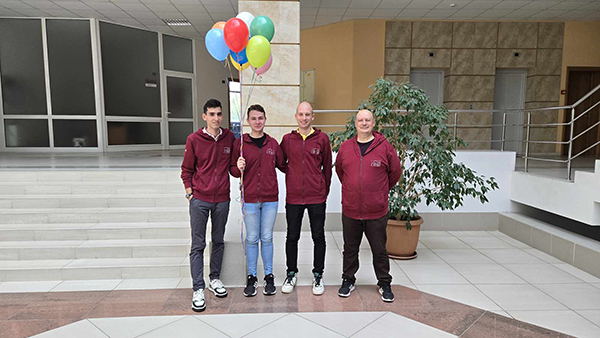 003_002_teams-FMI-1-Place-2