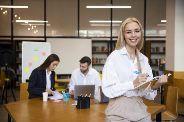 close-up-young-business-person-doing-internship (2)