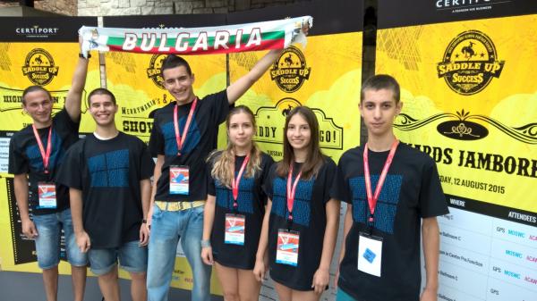 Сдружението на завършилите Стопанския факултет организира за поредна година участието на българския национален отбор по ИТ в най-голямото световно състезение за ученици в САЩ