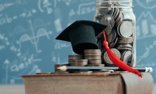 Scholarships_Merit_2024