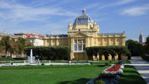 Zagreb_HEIC-1024x576