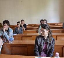 Кандидатстудентски изпити по италиански език и по философия и социални науки 