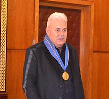 Проф. д-р Чавдар Христов бе удостоен с Почетен знак със синя лента на Софийския университет 