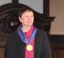 Проф. д-р Олга Младенова бe удостоена с почетното звание „Доктор хонорис кауза“ на Софийския университет