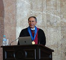 Проф. Димитър Съсълов бе удостоен с почетното звание „доктор хонорис кауза“ на Софийския университет