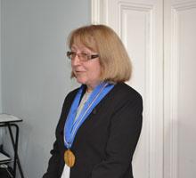 Проф. Петранка Филева беше удостоена с Почетния знак на СУ със синя лента