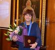 Проф. Радка Влахова-Руйкова бе удостоена с Почетен знак със синя лента на Софийския университет 